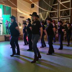 The Line Walker begeistern beim Stiftungsfest in Trauen